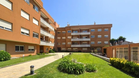 Apartamento T3 para Venda em São Felix da Marinha
