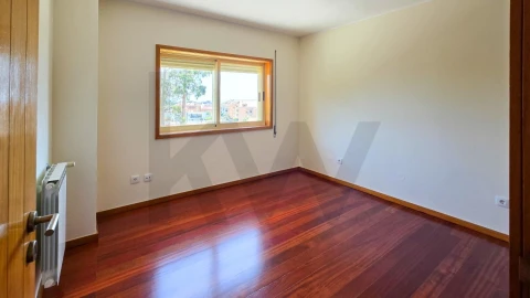 Apartamento T3 para Venda em São Felix da Marinha