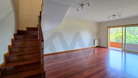 Apartamento T3 para Venda em São Felix da Marinha