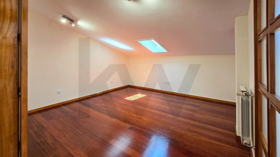 Apartamento T3 para Venda em São Felix da Marinha Foto 25