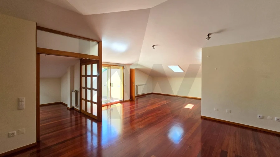 Apartamento T3 para Venda em São Felix da Marinha Foto 18