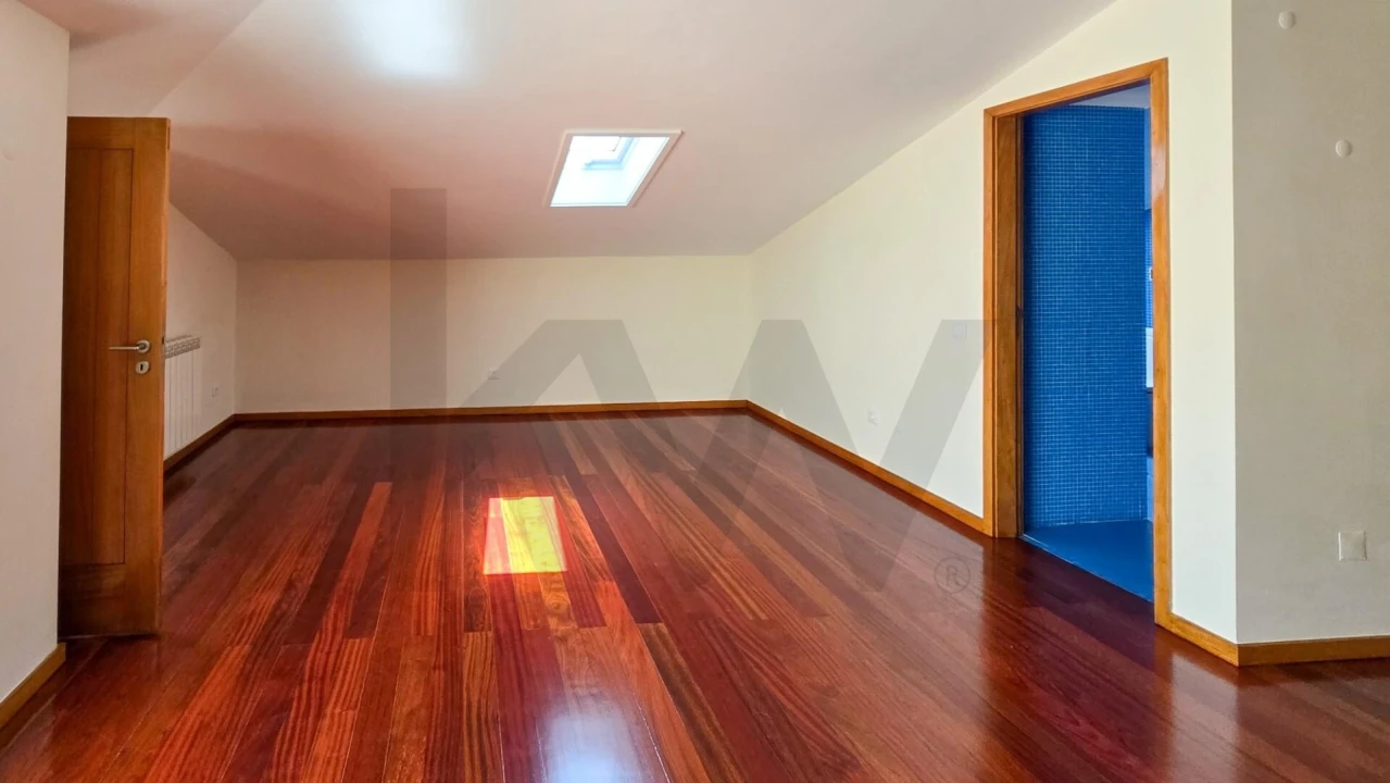Apartamento T3 para Venda em São Felix da Marinha Foto 19