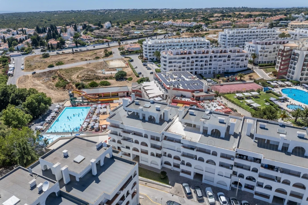 Apartamento T2 para Venda em Porches Foto 1