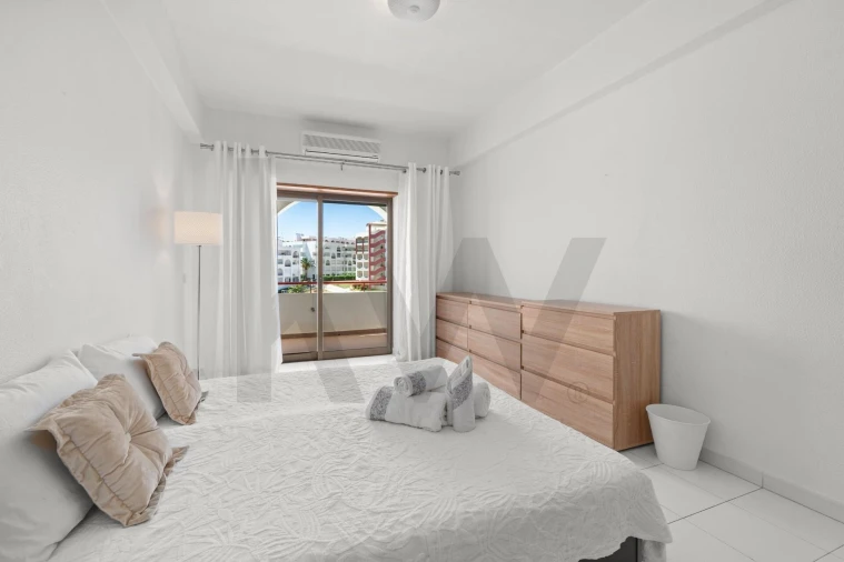Apartamento T2 para Venda em Porches Foto 18