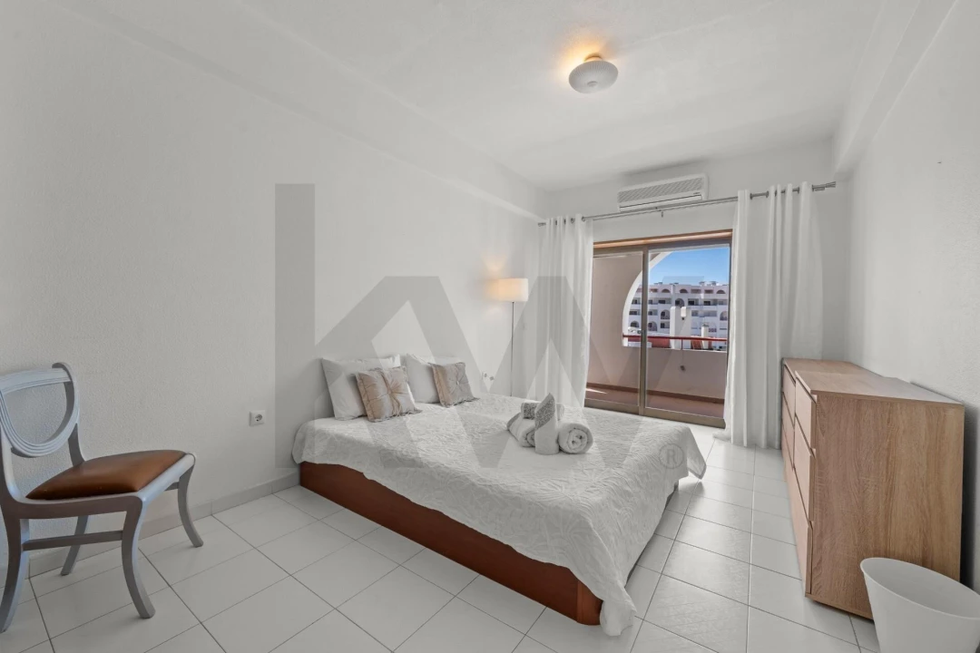 Apartamento T2 para Venda em Porches Foto 16