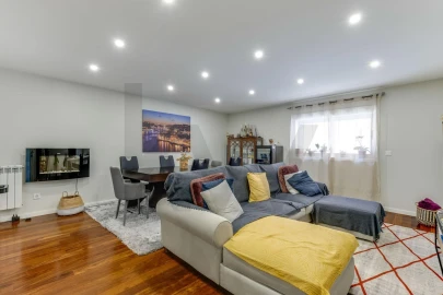 Apartamento T2 para Venda em Ramalde