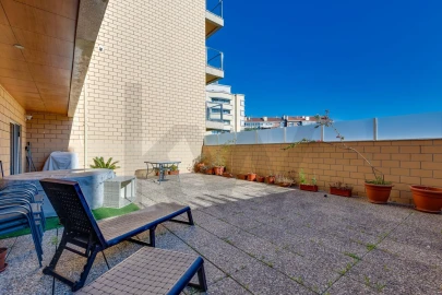 Apartamento T2 para Venda em Ramalde