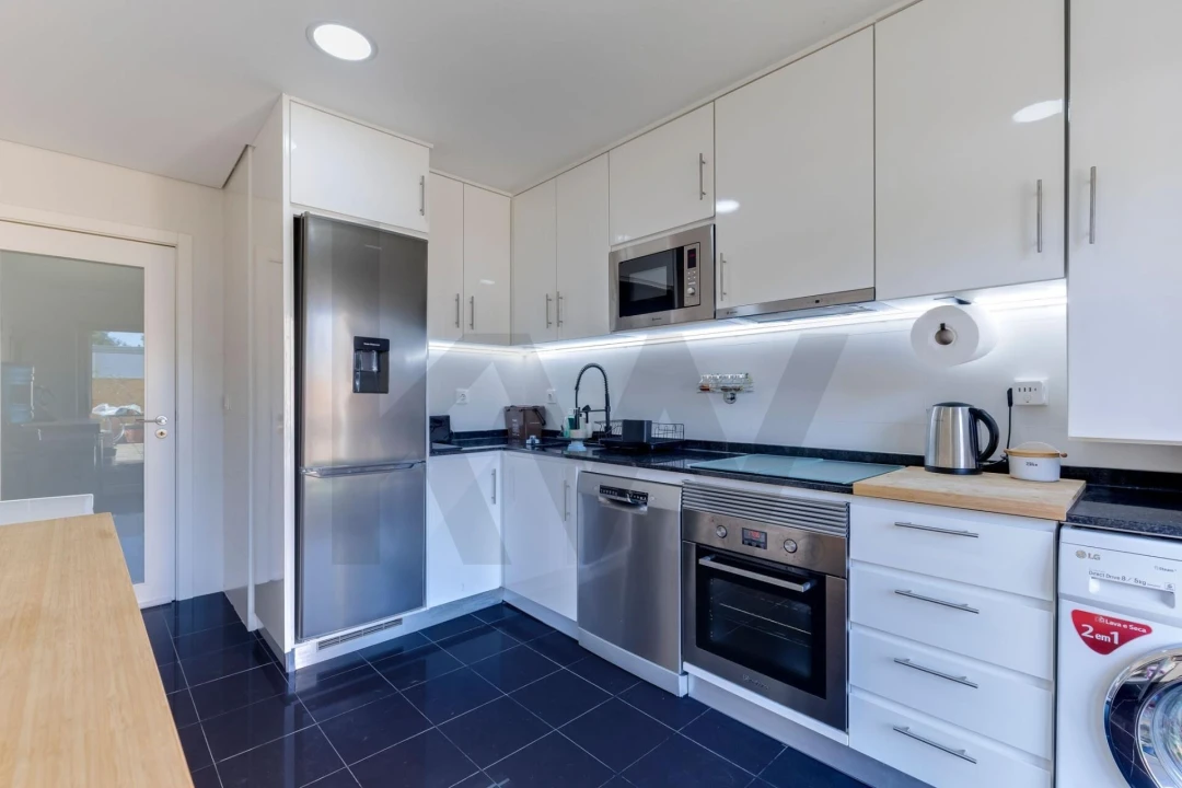 Apartamento T2 para Venda em Ramalde Foto 4
