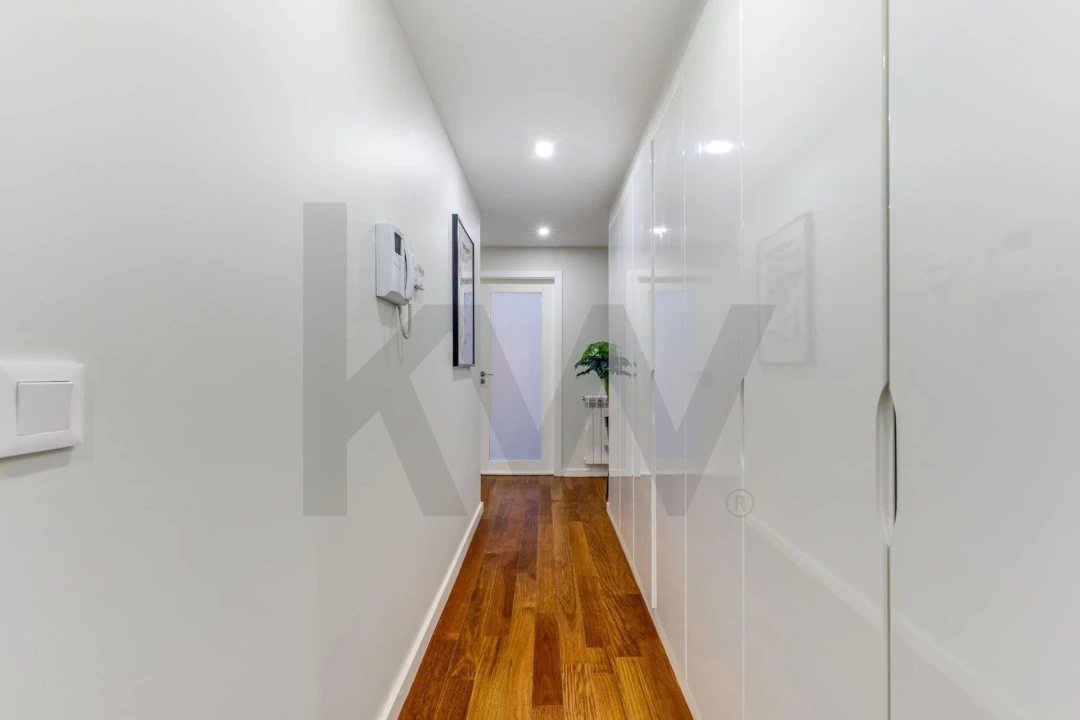 Apartamento T2 para Venda em Ramalde Foto 12