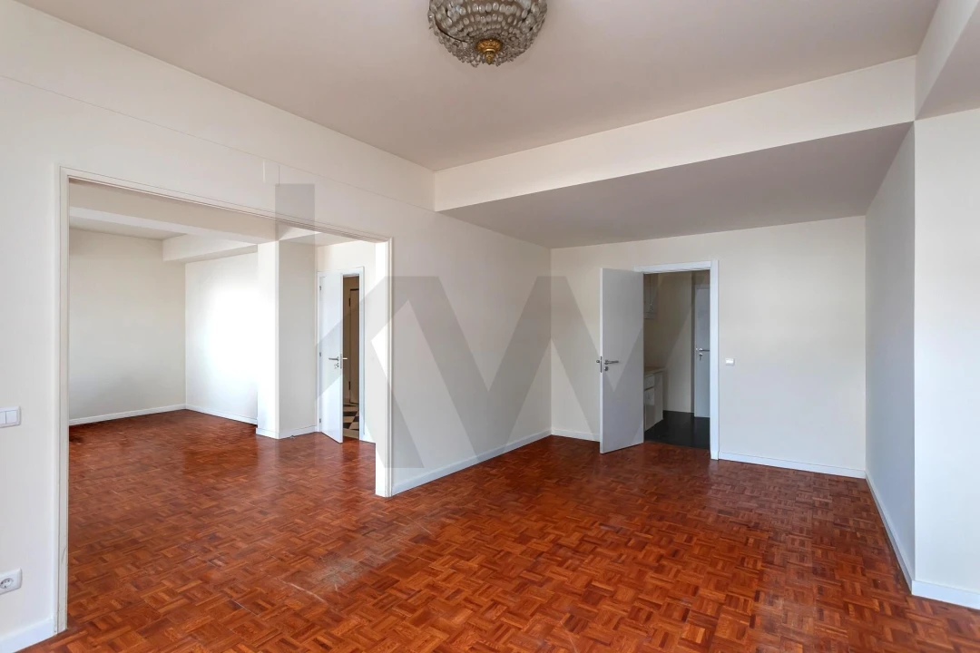 Apartamento T5 para Arrendamento em Estrela Foto 3