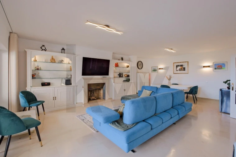 Apartamento T2 para Venda em Cascais e Estoril Foto 3