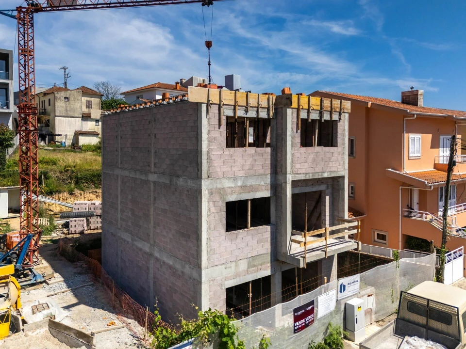 Moradia T2 para Venda em Fânzeres e São Pedro da Cova Foto 6