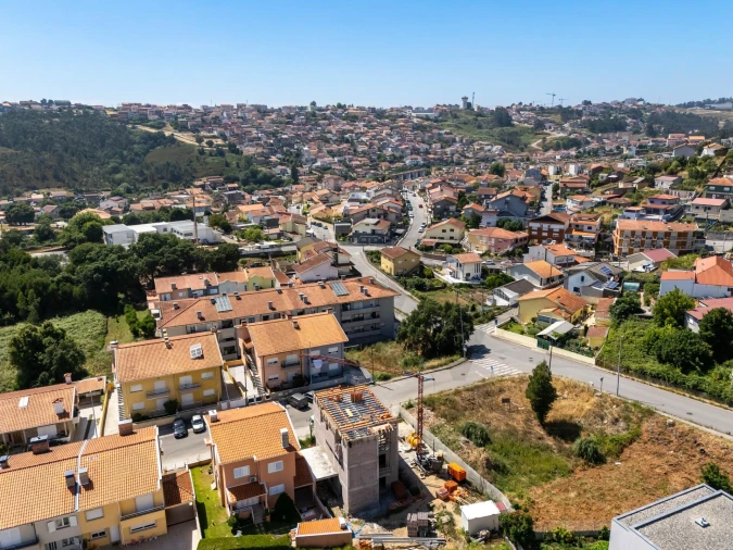 Moradia T2 para Venda em Fânzeres e São Pedro da Cova Foto 13