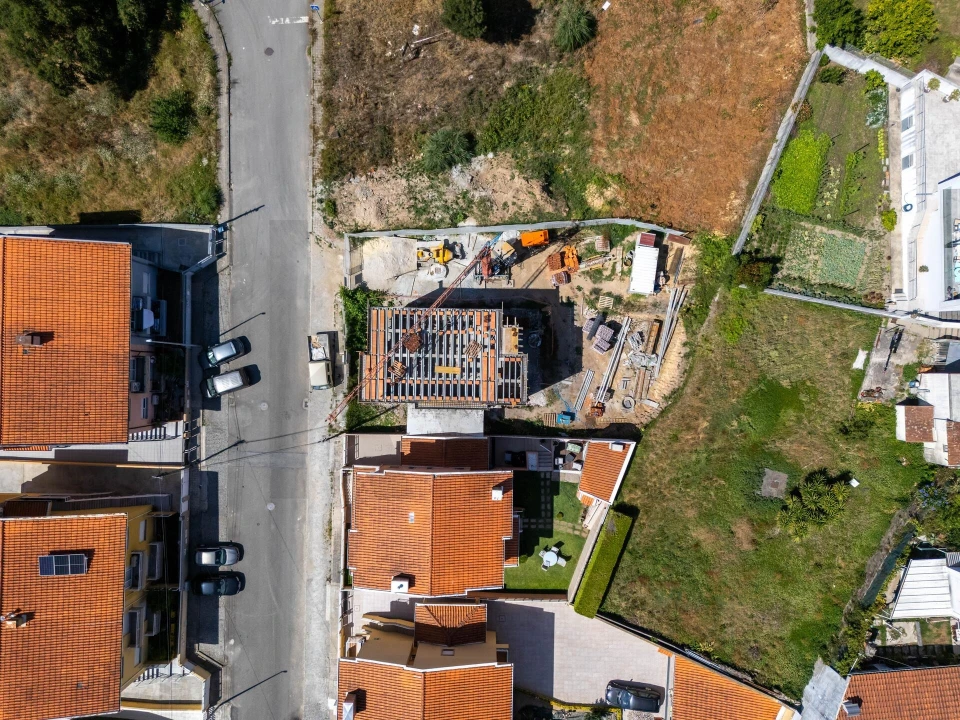 Moradia T2 para Venda em Fânzeres e São Pedro da Cova Foto 1