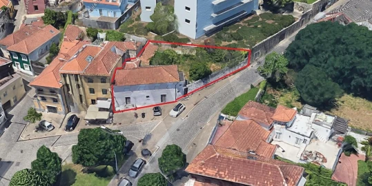 Moradia T3 para Venda em Lordelo do Ouro e Massarelos