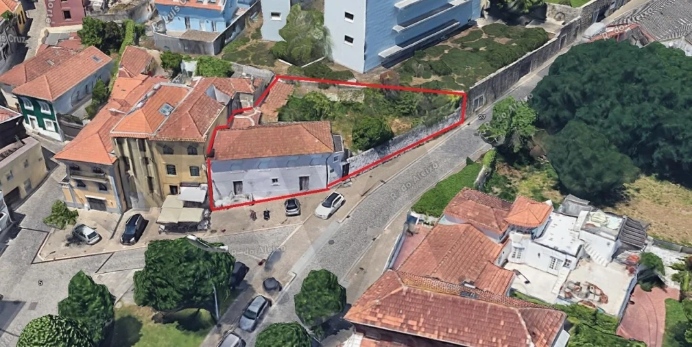 Moradia T3 para Venda em Lordelo do Ouro e Massarelos Foto 9