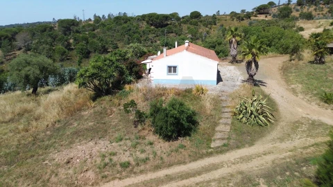 Quinta T2 para Venda em Santiago do Cacém, Santa Cruz e São Bartolomeu da Serra