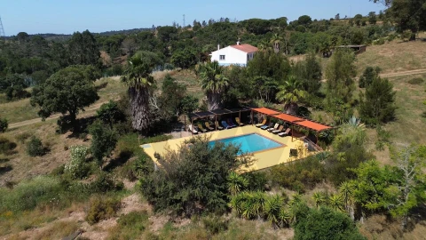 Quinta T2 para Venda em Santiago do Cacém, Santa Cruz e São Bartolomeu da Serra