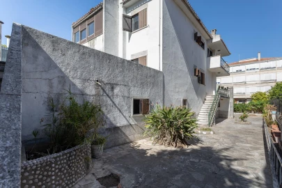 Moradia T5 para Venda em Loures