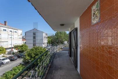 Moradia T5 para Venda em Loures