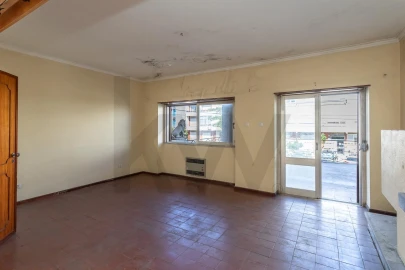 Moradia T5 para Venda em Loures