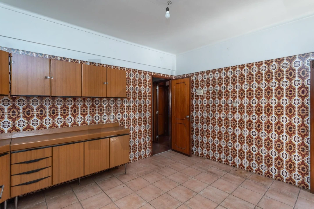 Moradia T5 para Venda em Loures Foto 11