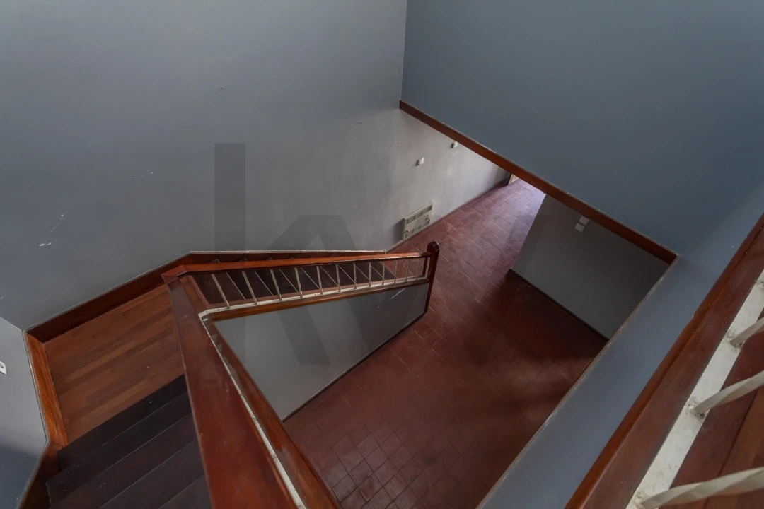 Moradia T5 para Venda em Loures Foto 39
