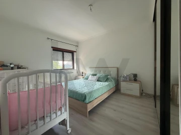 Apartamento T3 para Venda em Avelãs de Ambom e Rocamondo