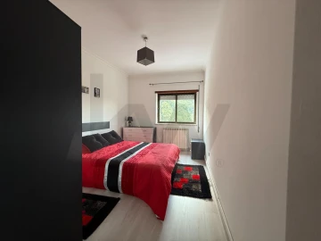 Apartamento T3 para Venda em Avelãs de Ambom e Rocamondo