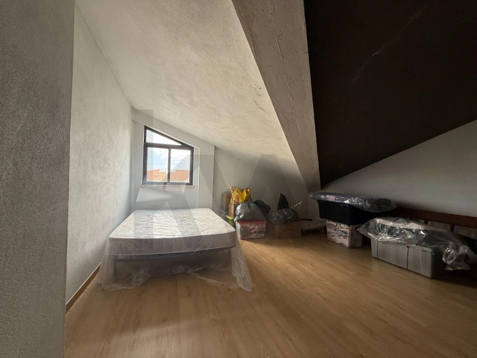Apartamento T3 para Venda em Avelãs de Ambom e Rocamondo Foto 22