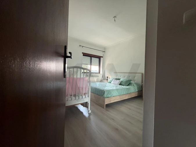Apartamento T3 para Venda em Avelãs de Ambom e Rocamondo Foto 32