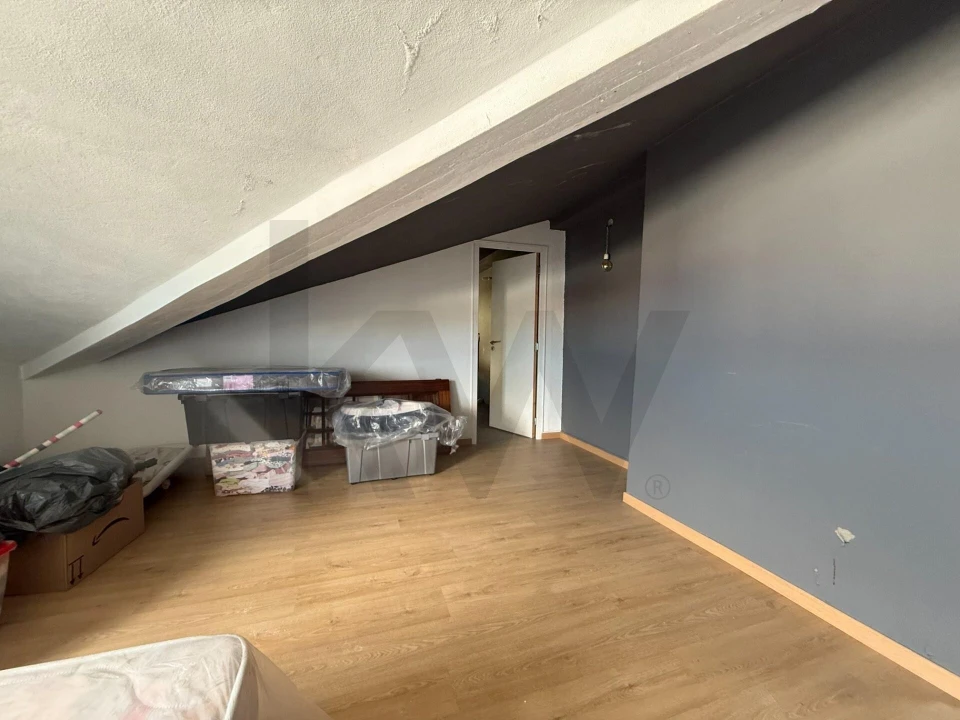 Apartamento T3 para Venda em Avelãs de Ambom e Rocamondo Foto 23