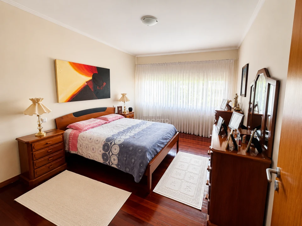 Apartamento T2 para Venda em Esmoriz Foto 9