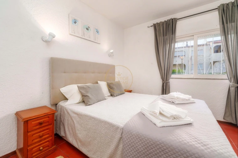 Apartamento T1 para Venda em Quarteira Foto 15
