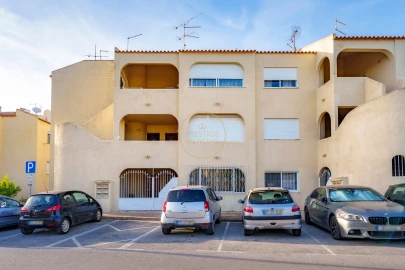 Apartamento T1 para Arrendamento férias em Quarteira
