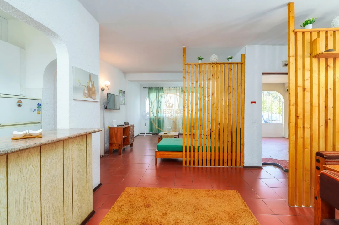 Apartamento T1 para Arrendamento férias em Quarteira Foto 13