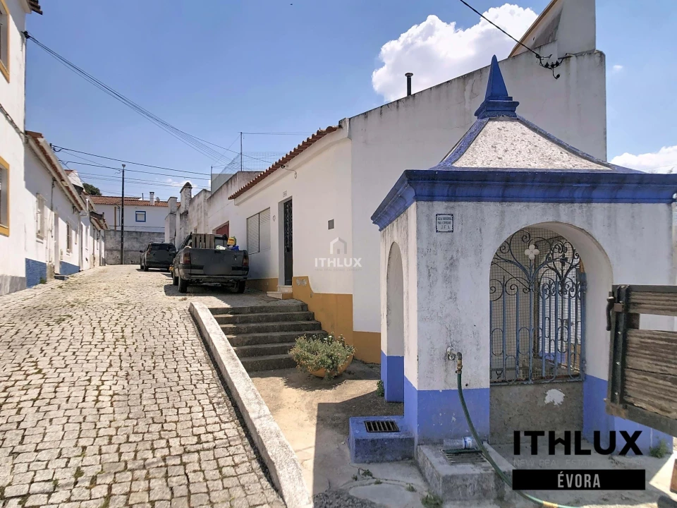 Moradia T3 para Venda em Arraiolos Foto 2