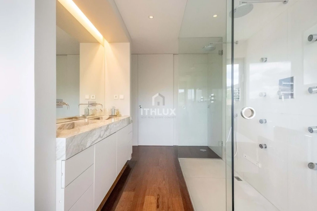 Apartamento T3 para Venda em Oliveira, São Paio e São Sebastião Foto 31