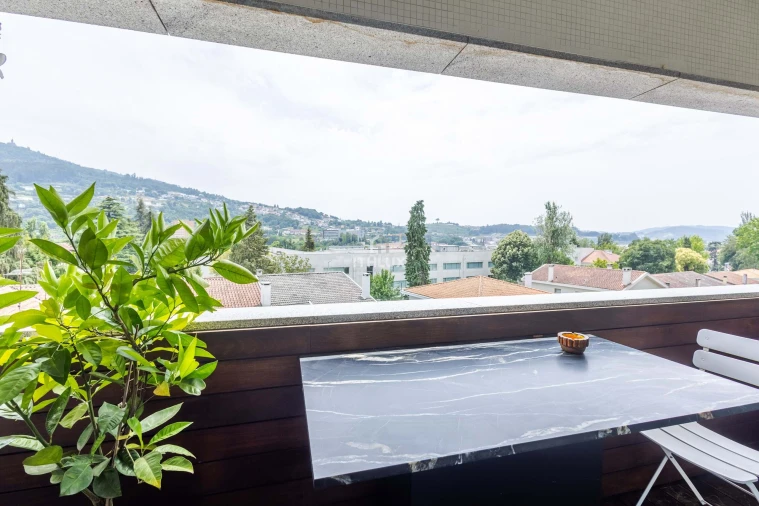 Apartamento T3 para Venda em Oliveira, São Paio e São Sebastião Foto 23