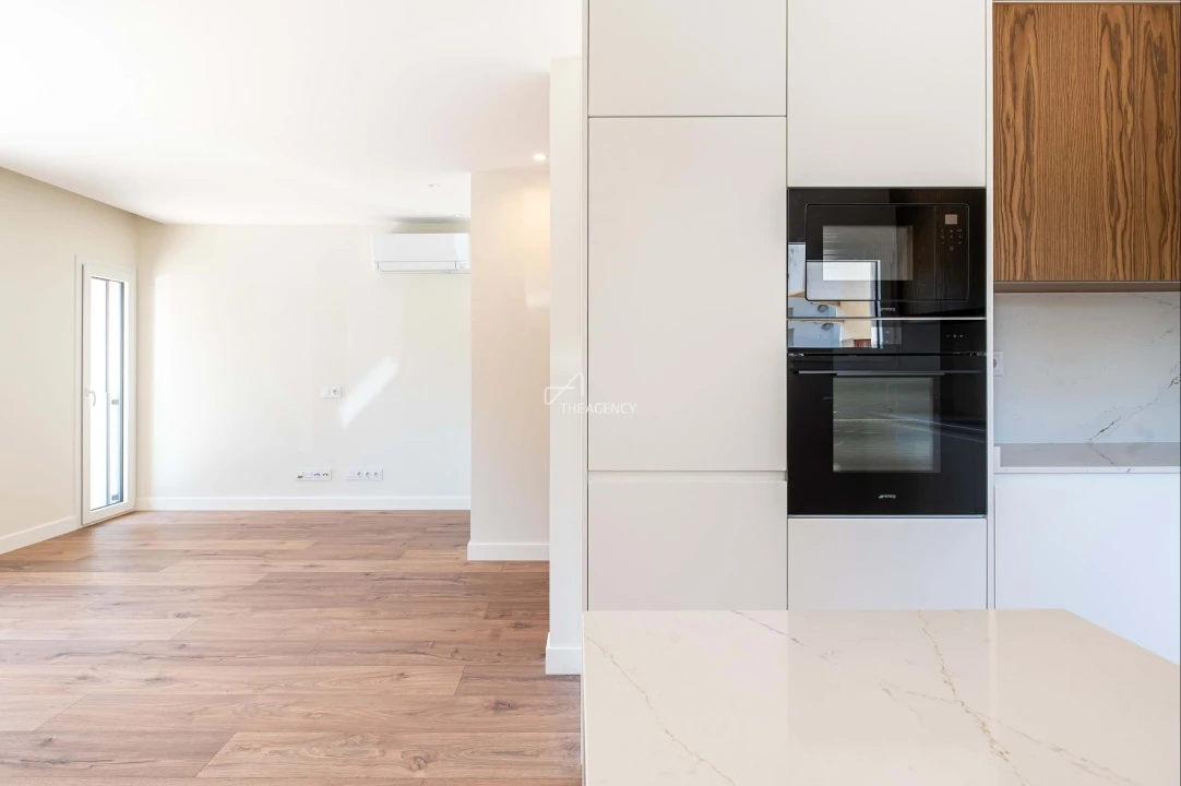 Apartamento T1 para Venda em Cascais e Estoril Foto 3