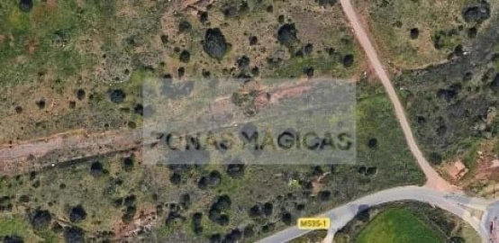 Terreno para Venda em Lagos (São Sebastião e Santa Maria)