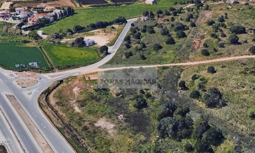 Terreno para Venda em Lagos (São Sebastião e Santa Maria) Foto 7