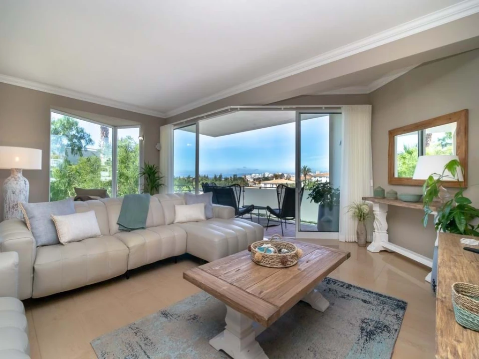 Apartamento T3 para Venda em Ferragudo Foto 3