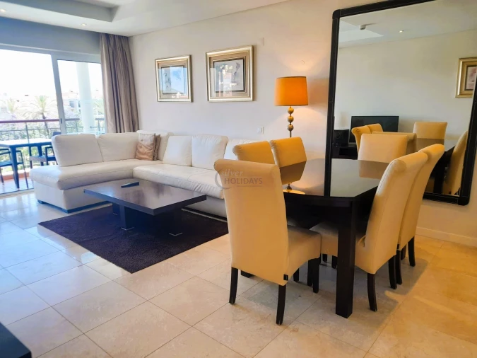Apartamento T2 para Venda em Quarteira Foto 3