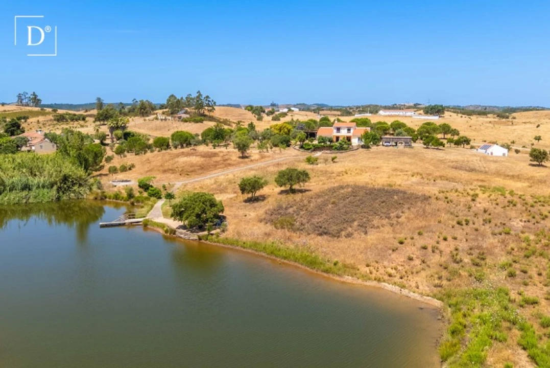 Moradia T4 para Venda em Ourique Foto 31