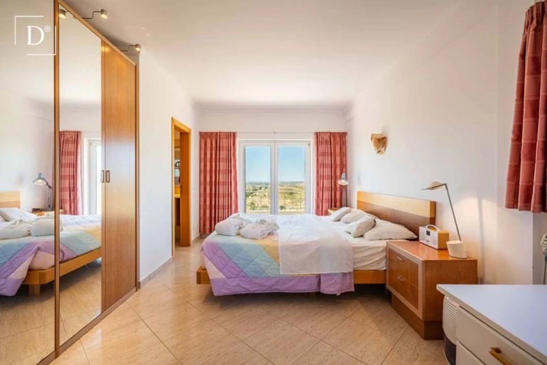 Moradia T4 para Venda em Conceição e Cabanas de Tavira Foto 12