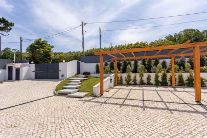 Moradia T6 para Venda em Colares