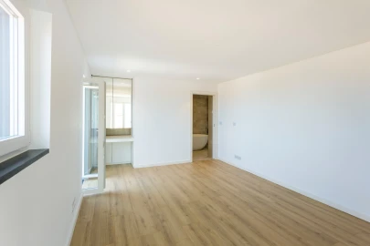 Moradia T6 para Venda em Colares