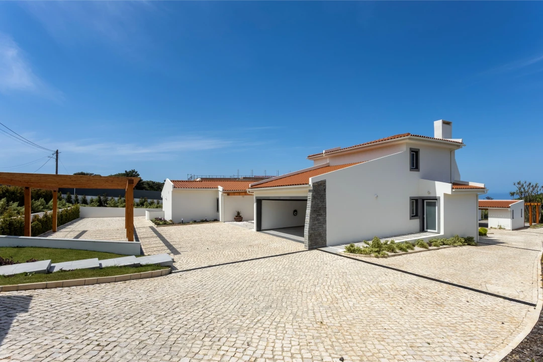 Moradia T6 para Venda em Colares Foto 9