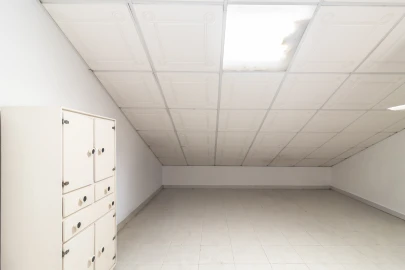 Apartamento T3 para Venda em Baixa da Banheira e Vale da Amoreira